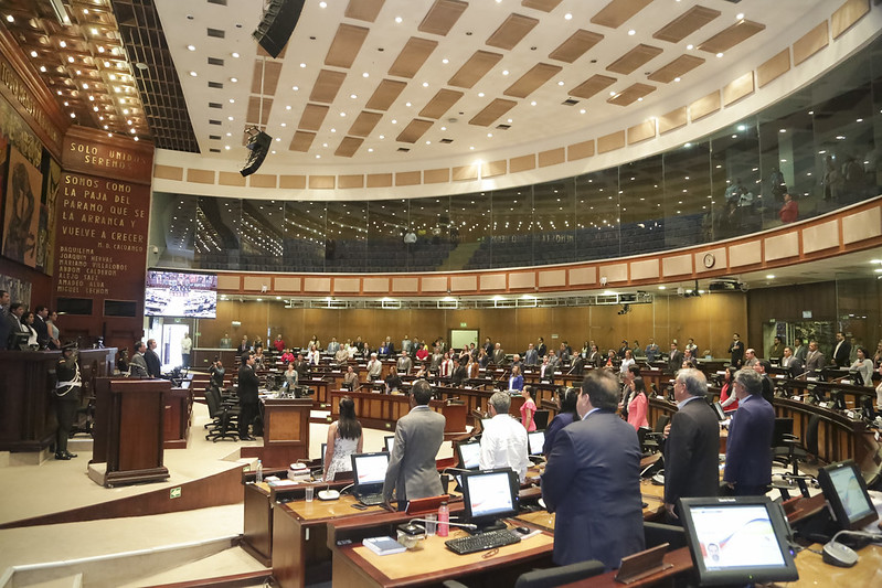 Falta de consensos suspende votación del Código de la Salud