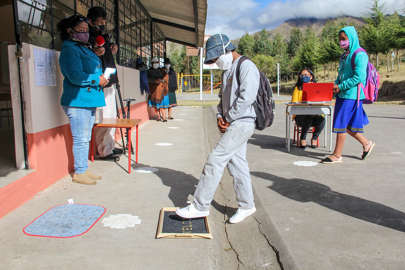 Clases presenciales continuarán suspendidas hasta, por lo menos, febrero