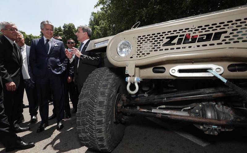 El presidente Guillermo Lasso en las instalaciones de Israel Aerospace Industries.