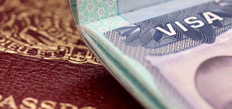 Estafadores ofrecen visas a cambio de dinero