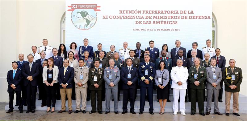 Desminado y narcotráfico serán abordados por viceministros de Defensa en Lima