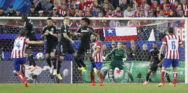 Mourinho se lleva un empate en la batalla táctica del Vicente Calderón