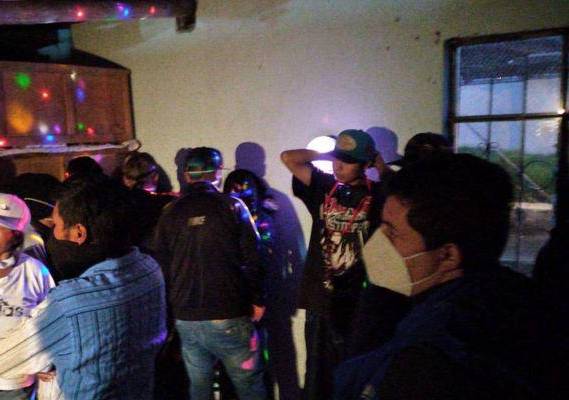 Siguen las fiestas clandestinas en Quito
