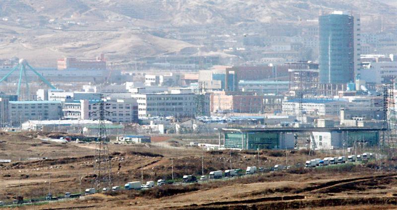 Corea del Norte amenaza al Sur con cerrar el complejo industrial conjunto de Kaesong