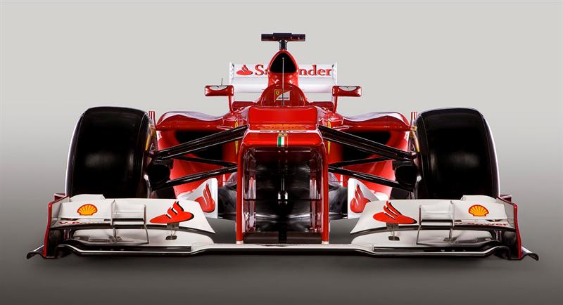 La escudería Ferrari presentó su nuevo monoplaza F2012