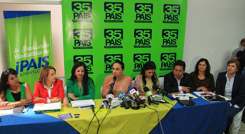 Alianza PAIS prepara las enmiendas de la Constitución