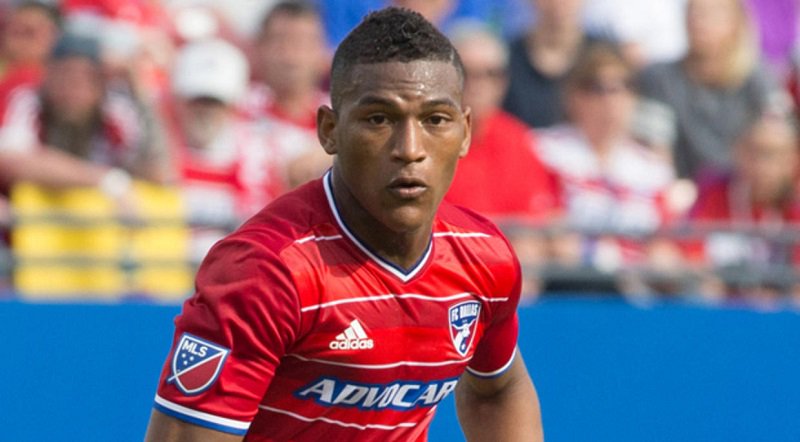 Gol y asistencia de Gruezo para victoria del Dallas