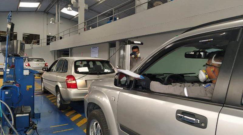Cómo son los trámites de revisión vehicular y matriculación en Quito