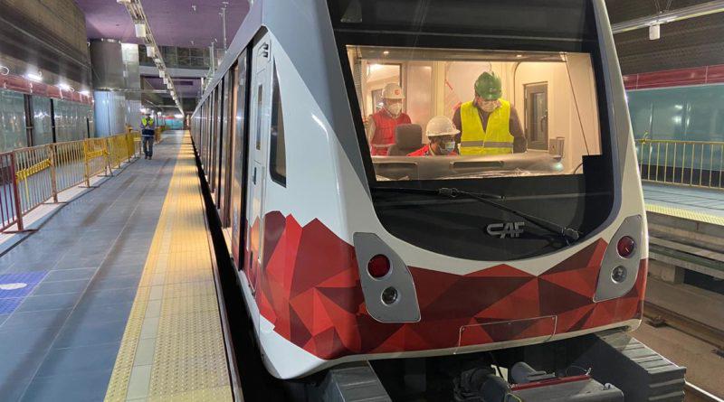 Otra vez, la gerencia del Metro de Quito tambalea