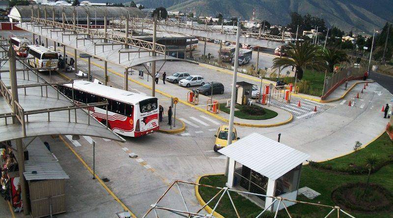 Terminales de Quito atenderán al público las 24 horas en este feriado