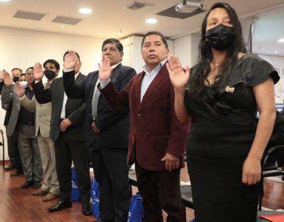Los 21 jueces de paz fueron posesionados en las instalaciones del Consejo de la Judicatura.