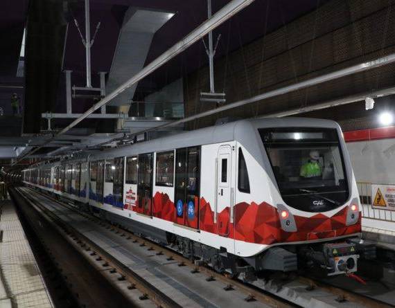 El Metro de Quito cuenta con 18 trenes que brindarán servicio en la capital.