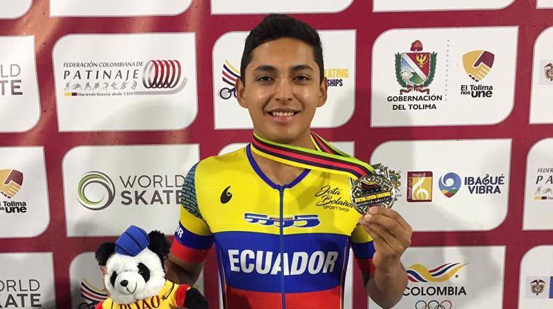 Ecuatoriano García gana oro en Mundial de Patinaje de Colombia