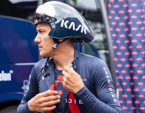 Carapaz, segundo en la Vuelta 2020, se marchó tranquilo y con ganas de renovar ilusiones con vistas a la temporada 2022.