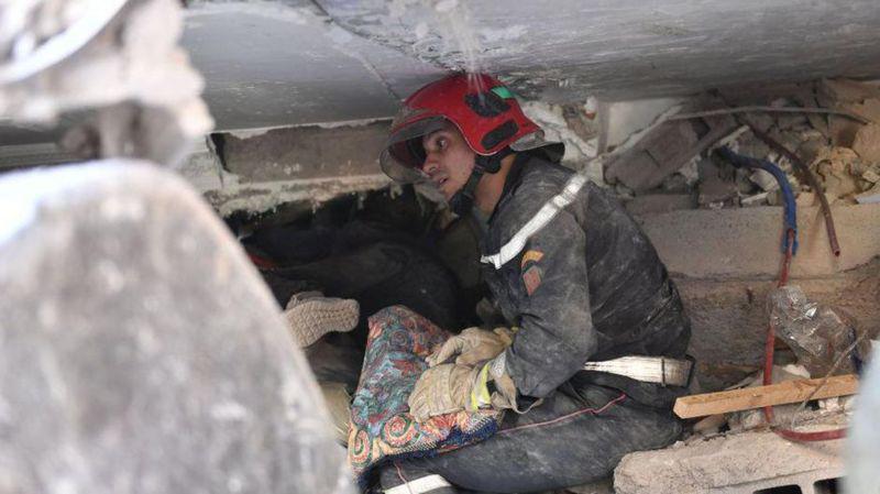 Las difíciles labores de rescate tras el devastador terremoto en Marruecos