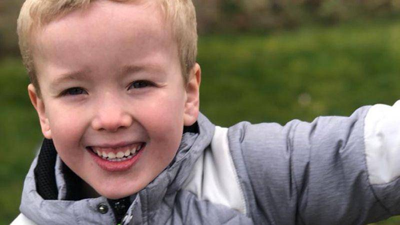 El caso de la muerte de un niño a manos de su padre y su madrastra que conmociona a Reino Unido