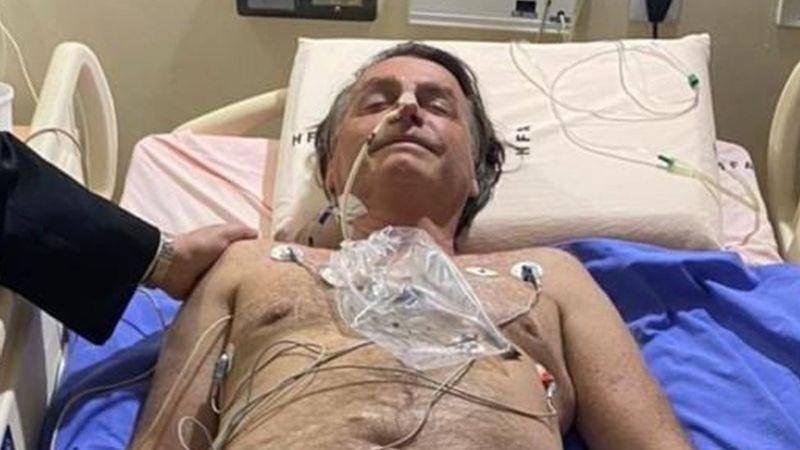 Jair Bolsonaro: presidente de Brasil sigue en el hospital tras diagnosticarle obstrucción intestinal