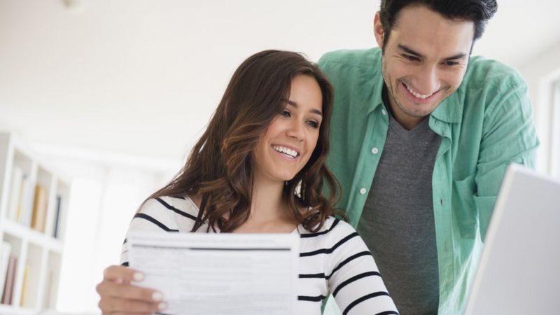 ¿Cuál es la mejor manera de organizar las finanzas en pareja?