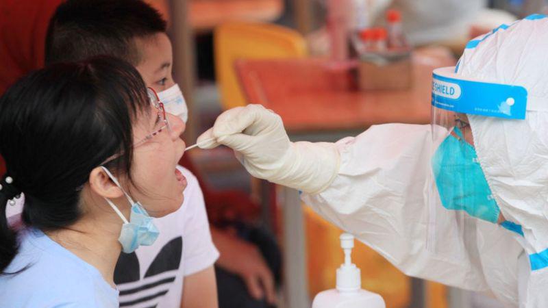 Coronavirus: China enfrenta su peor brote de covid-19 desde el inicio de la pandemia