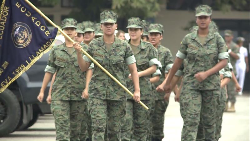 199 mujeres cumplirán el servicio militar voluntario