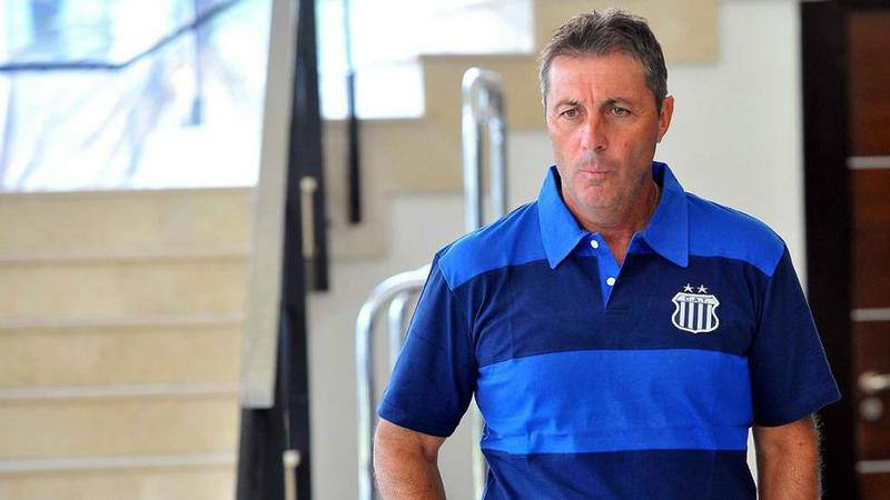 Kudelka: &quot;Sí me gustaría dirigir a Emelec&quot;