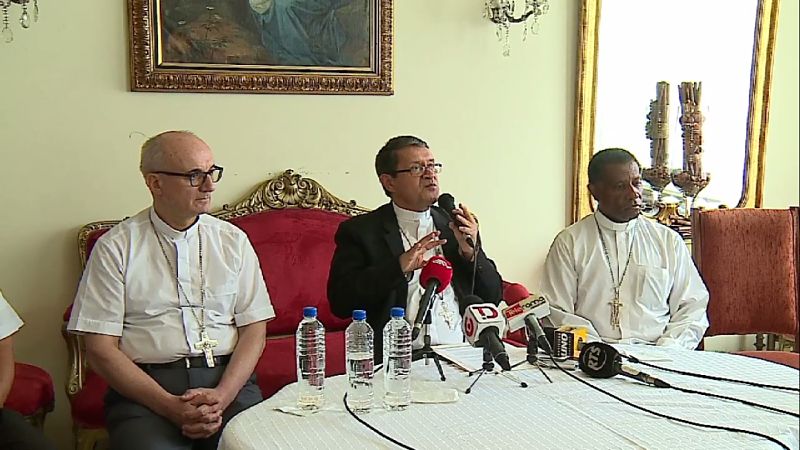 Arquidiócesis se pronuncia sobre cura acusado de tortura