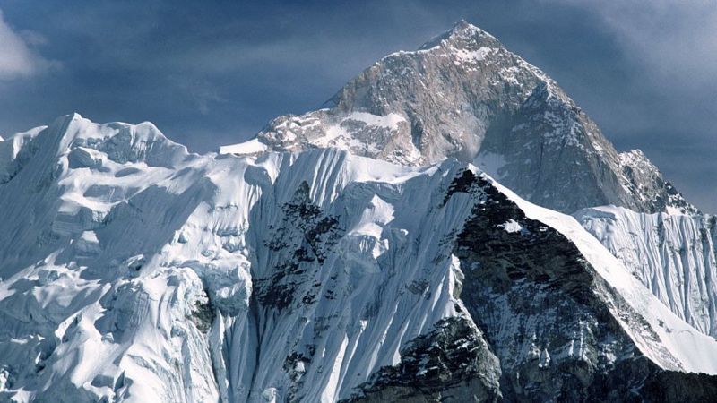 Por qué China y Nepal volvieron a medir el Monte Everest