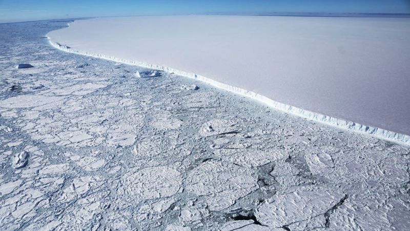 La amenaza del iceberg más grande del mundo