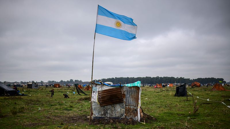 Qué hay detrás de la &quot;oleada&quot; de ocupación de terrenos