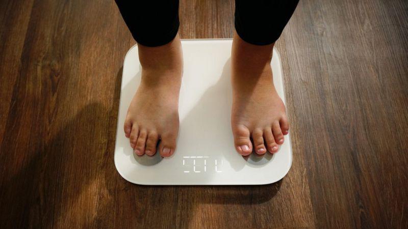 Los riesgos de la semaglutida, la popular inyección para bajar de peso