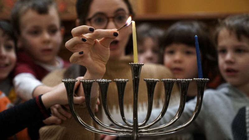 Hanukkah: ¿en qué consiste esta fiesta judía y cómo se celebra?