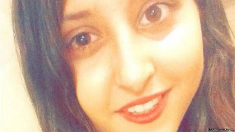 "Un parásito se está comiendo mi córnea"