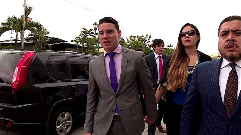 Suspenden audiencia por salud de Espinel