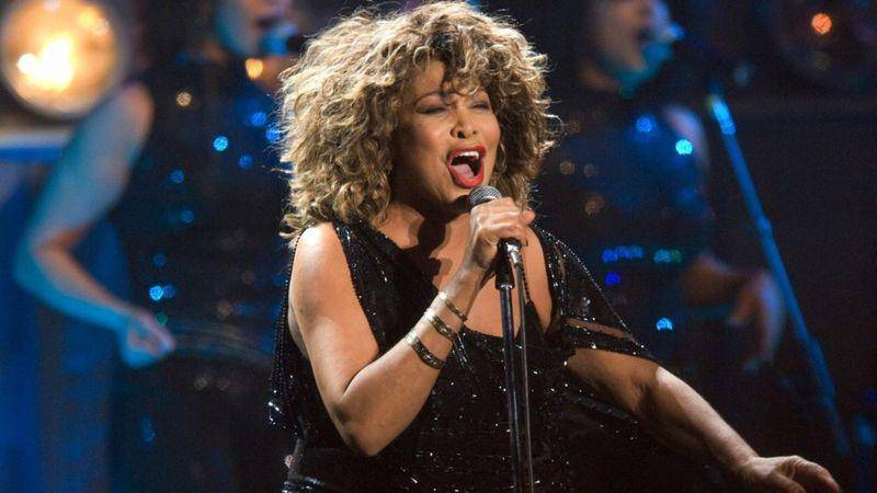 Cómo Tina Turner rompió el silencio sobre el maltrato en su contra (e inspiró a muchas mujeres)