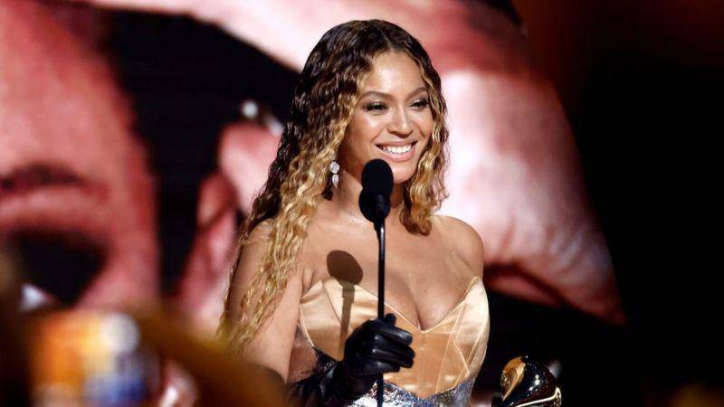 Grammy 2023: Beyoncé se convierte en la artista más premiada de la historia de los galardones de la música