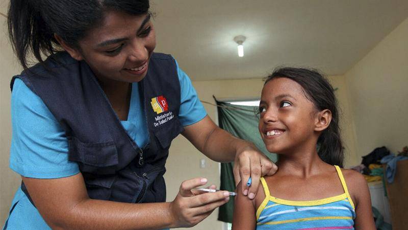 Niños y niñas de nueve años serán vacunados contra el Virus del Papiloma Humano desde el próximo mes