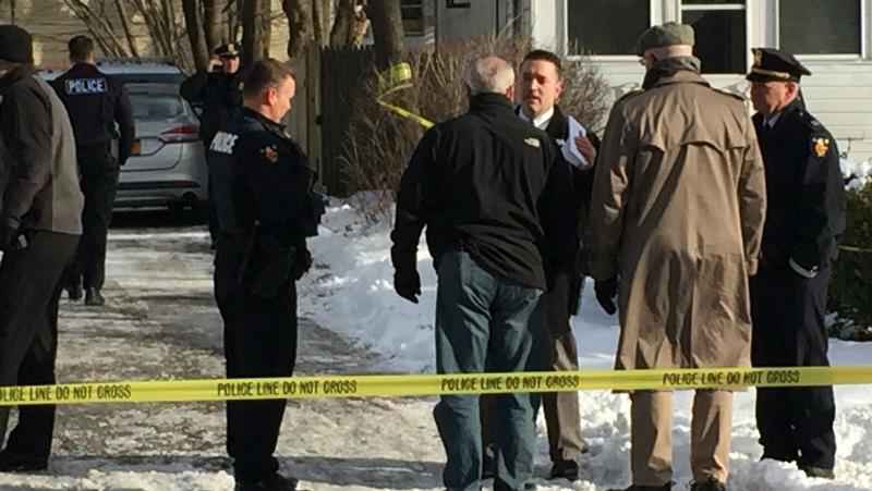 4 cadáveres fueron hallados en una localidad de Nueva York