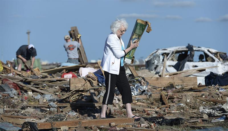 Tornado de Oklahoma arrasó todo lo que estaba a su paso