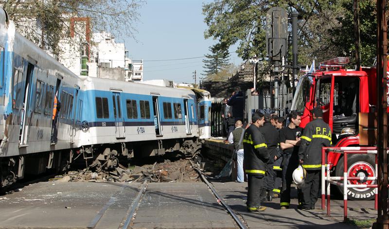 Al menos 35 heridos en accidente de tren en Buenos Aires