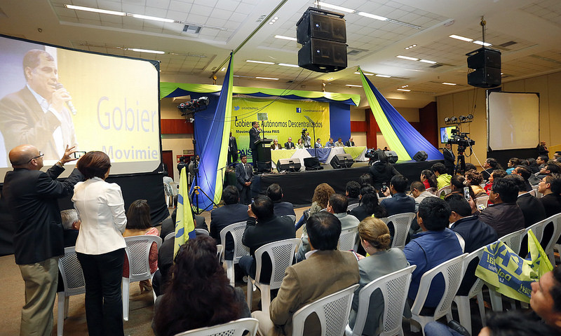 &quot;Es hora de una restauración en las bases de territorio&quot;, asegura el presidente