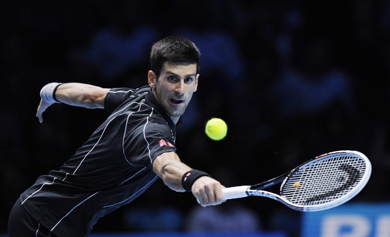 Djokovic doblega a un combativo Del Potro y entra en semifinales