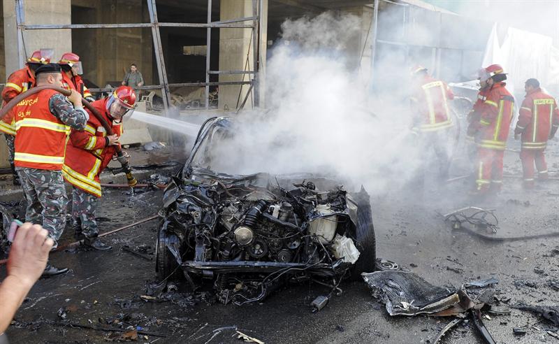 5 muertos y más de 50 heridos en atentado con coche bomba en Beirut