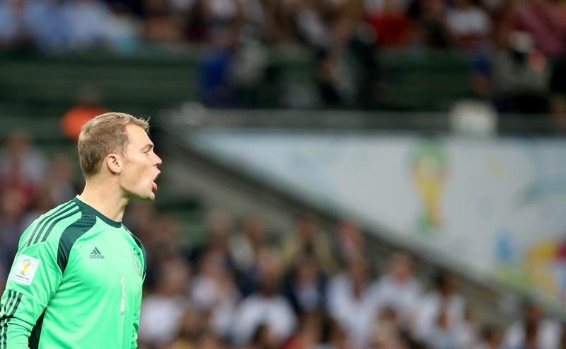 Manuel Neuer mejor portero del Mundial