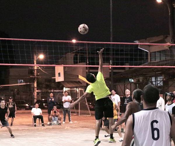 Ecuavóley, una tradición de 4 décadas en la Alborada