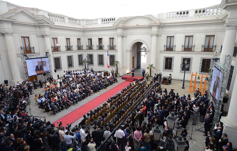 Piñera: Allende quebrantó democracia, pero eso no justifica violación de DDHH
