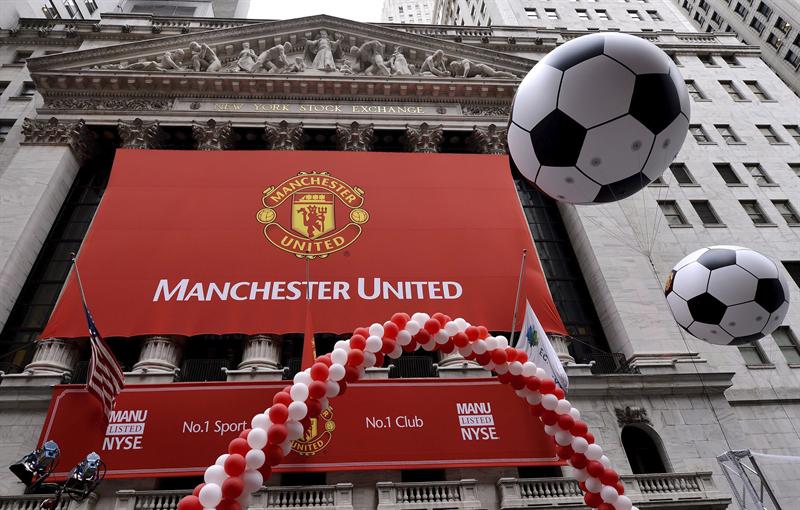 El Manchester United registra ingresos récord de 434 millones de euros