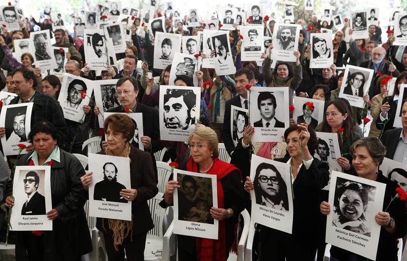 Muestra londinense revive los 40 años de golpe de Estado en Chile