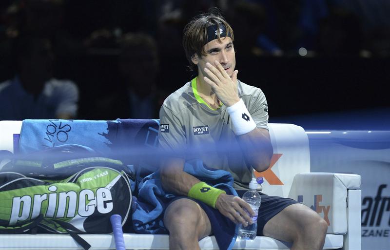 Nadal arrolla a Ferrer en la Copa de Maestros