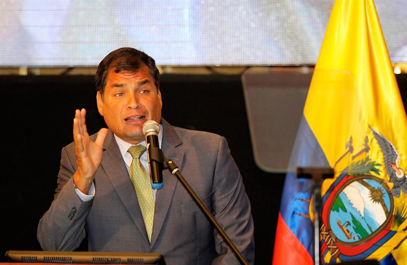 Presidente Correa viajará a Alemania a mediados de abril