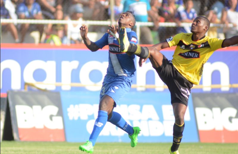 El &quot;Clásico del Astillero&quot; no tuvo goles en Manta